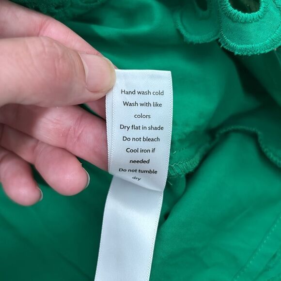 Andie The Navarino Dress Button Front Eyelet Emerald Green Medium NWT - Picture 2 of 9